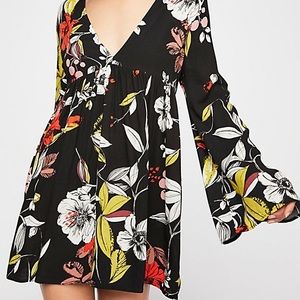 ❤️NEW Free People black floral Bella tunic dress